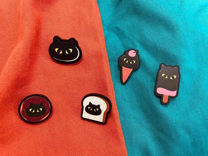 Pin acrylic   | random sweet x kinicat (set 5pcs) - 徽章/別針 - 壓克力 黑色