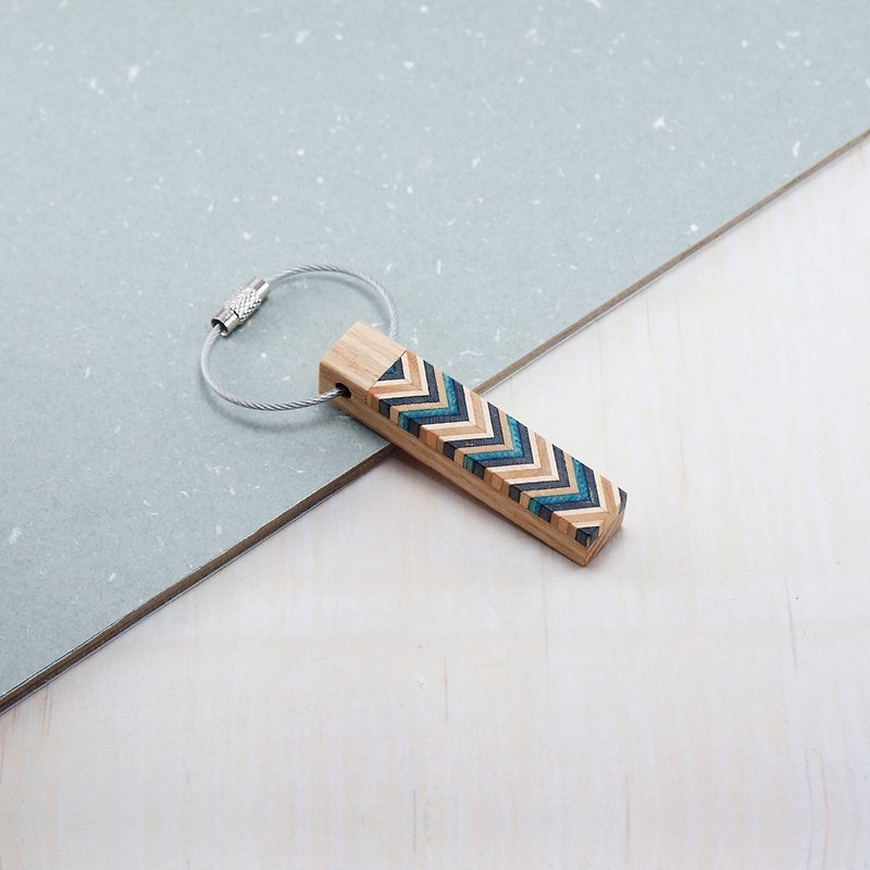 Send woodwork style key ring / dark blue - Keychains - Wood Blue