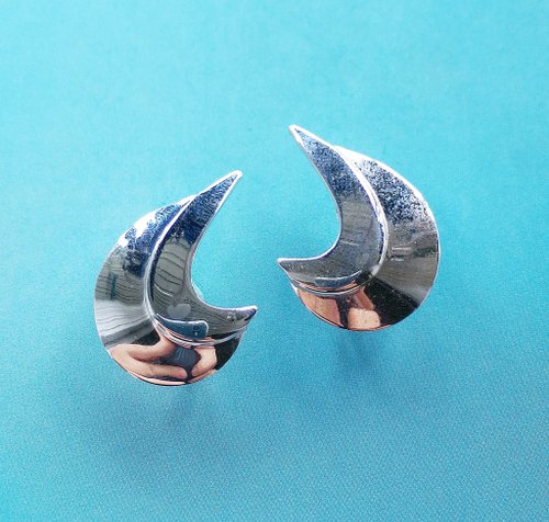 老時光角落 Vintage Jewelry 西洋古董飾品 SARAH COV 銀色 流線 夾式耳環