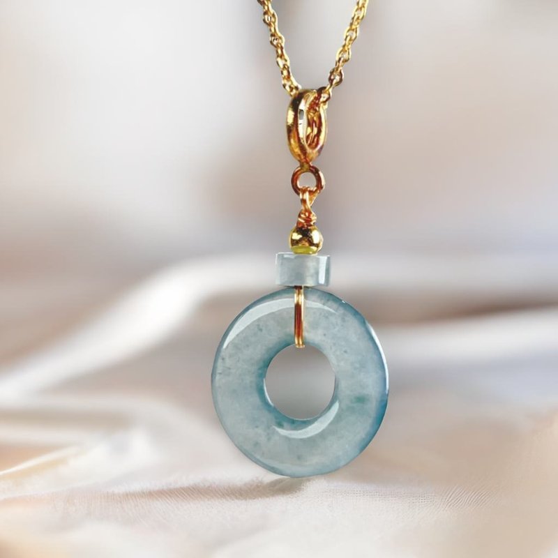 [Wish for peace] Ice Blue Water Jadeite Peace Buckle Necklace 14K gold-filled | Natural Grade A Jadeite - Necklaces - Jade Blue