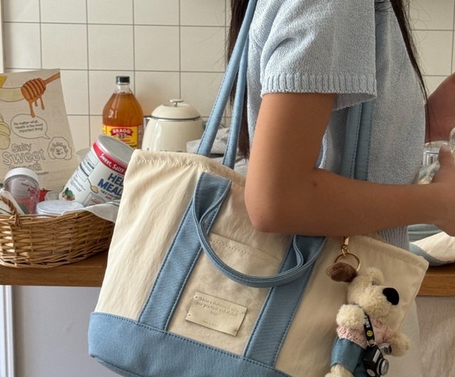 ★THE ALLY★送料込み★韓国★大人気★正規品★ミニ★BUNNY BAG ☆THE ALLY☆送料込☆韓国☆大人気☆正規品☆バッグ☆LINGO BAG