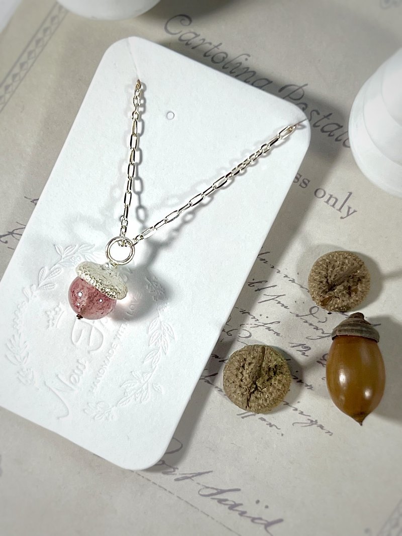 Sterling Silver Oak Chestnut Hat Strawberry Crystal Silver925 Necklace/Clavicle Chain - สร้อยคอ - เงินแท้ สึชมพู