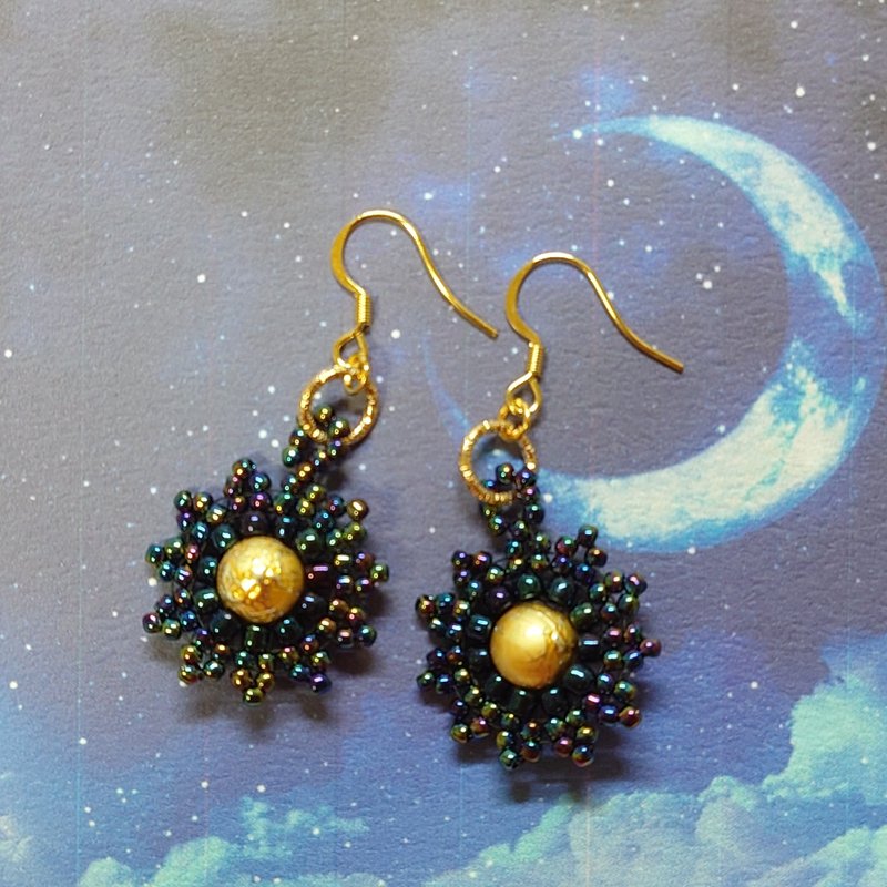 Stardust earrings/Galaxy~Dreaming Universe~ Series/Gold - ต่างหู - แก้ว สีทอง