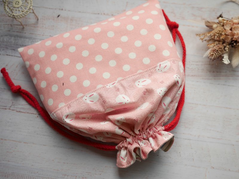 粉紅兔兔灰底熊尿布束口收納袋/濕紙巾收納袋/萬用袋 - 其他 - 棉．麻 粉紅色