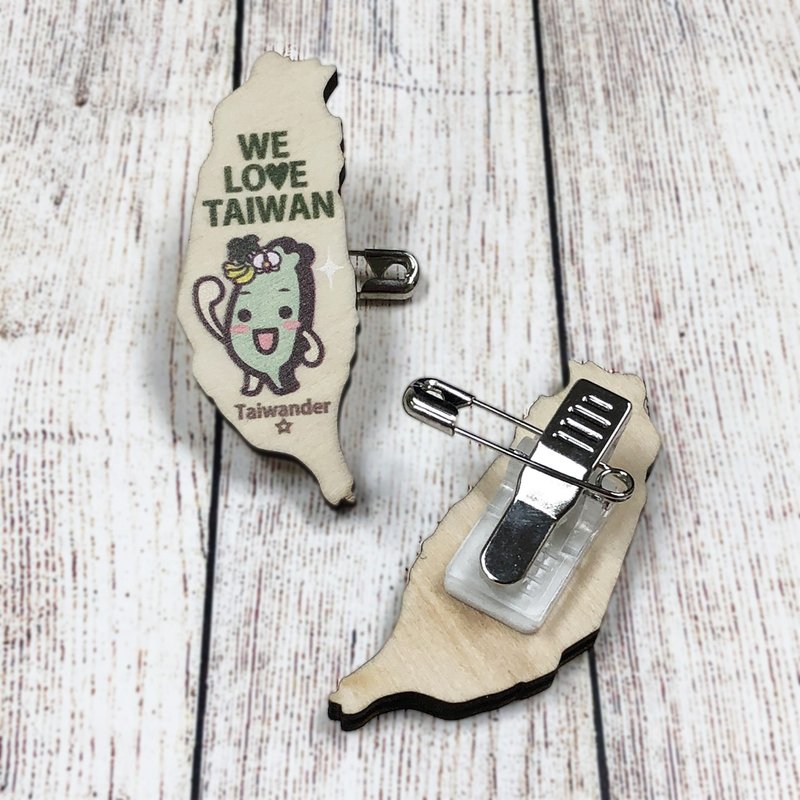 Taiwander Wooden Badge - Badges & Pins - Wood Khaki