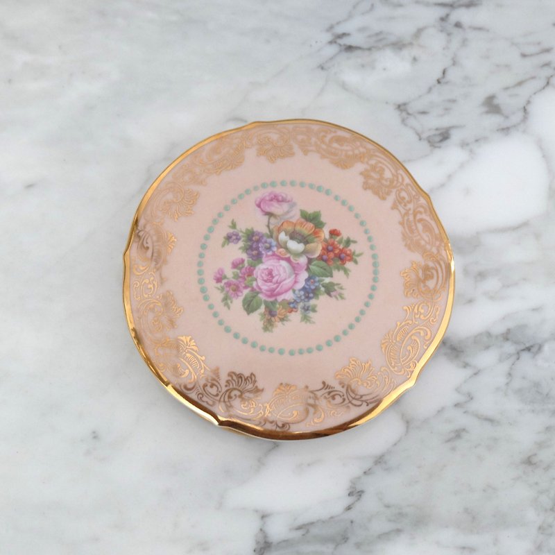 法國復古粉紅玫瑰陶瓷盒 - 收納箱/收納用品 - 瓷 粉紅色