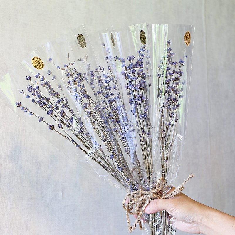 FM40 lavender gift bouquet/wedding favor - ช่อดอกไม้แห้ง - พืช/ดอกไม้ สีม่วง