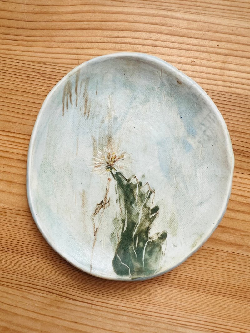 牆角邊的蒲公英  手繪陶12.3 x 11.2 x 1.4 cm - 盤子/餐盤/盤架 - 陶 
