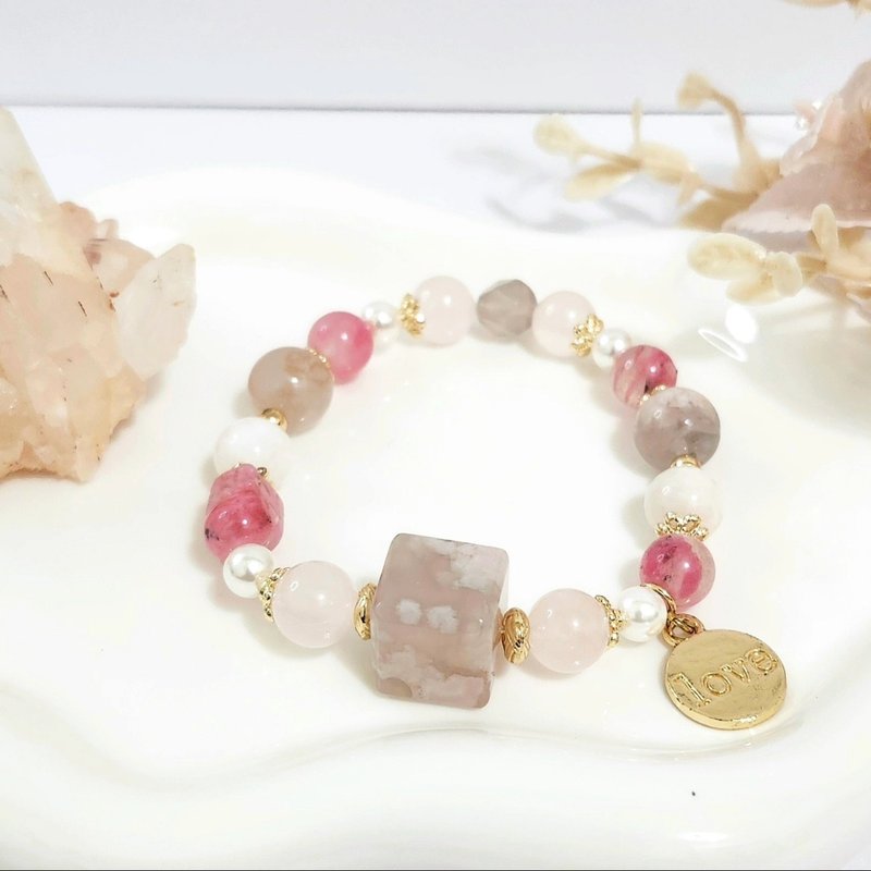 The misty and rainy flowers are good/the crystal that attracts peach blossoms and opens the heart/sakura agate/rhodonite/rose quartz/ - Bracelets - Crystal Pink