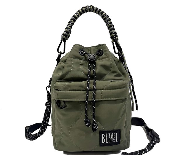 Hand-hung rope pocket - Shop bethel Drawstring Bags - Pinkoi