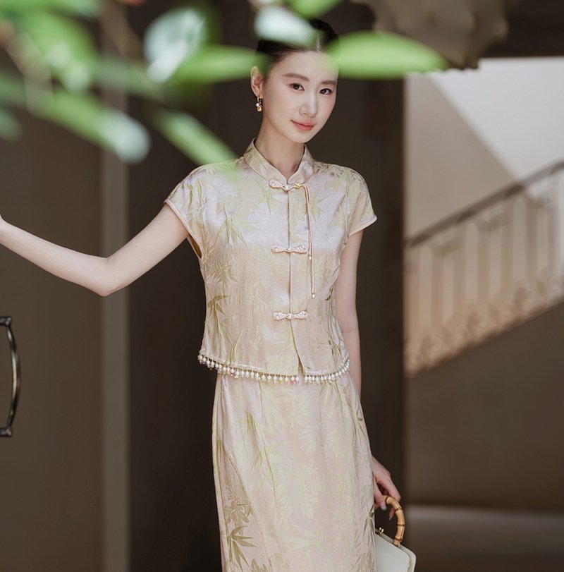 【藕荷】新中式復古中國風 修身顯瘦/提花盤扣上衣/半裙 - 女上衣/長袖上衣 - 其他材質 金色