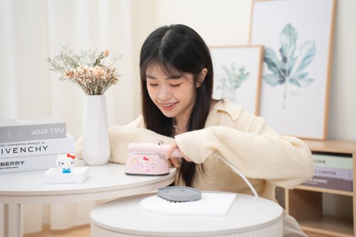 Hello Kitty スチームアイロン ハローキティ50周年記念限定版 ハローキティ デュアルパーパス