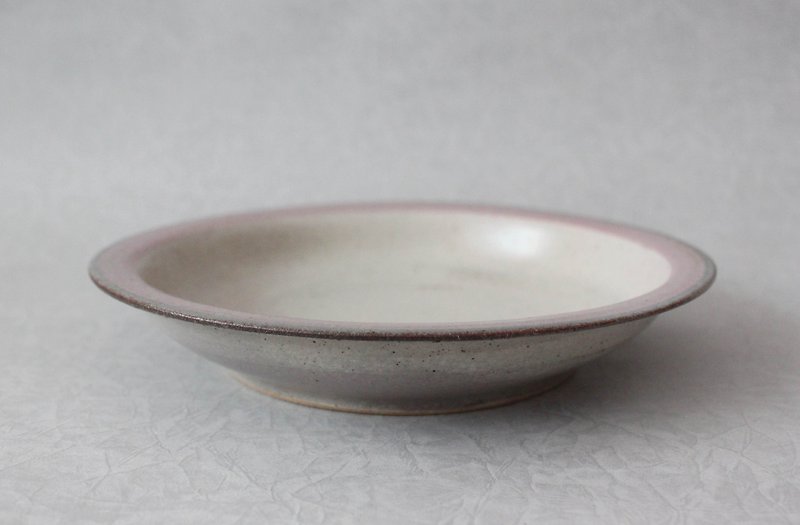Powder edge gray plate - Plates & Trays - Pottery 