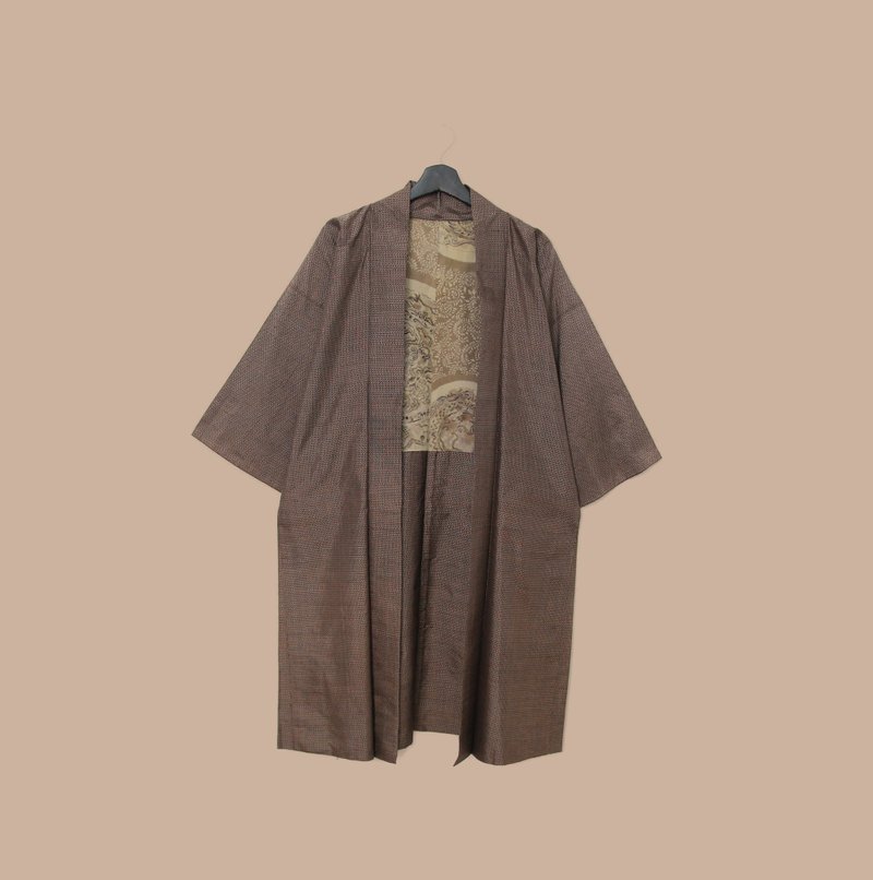 Back to Green-日本帶回羽織 環繞圖騰 龍M-30/vintage kimono - 女大衣/外套 - 絲．絹 