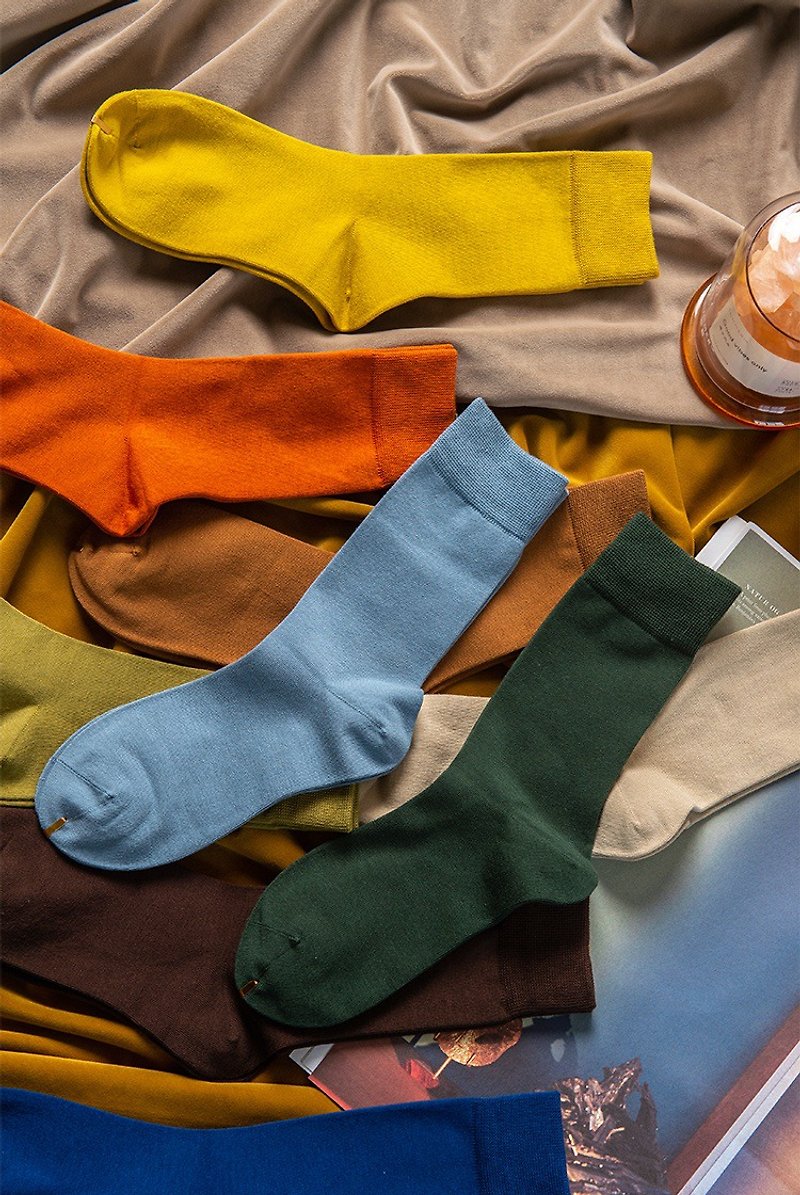 Pure tone multi-color mid-tube cotton socks light and thin men and women with the same style couple stitching contrast color trend socks - Socks - Cotton & Hemp Multicolor