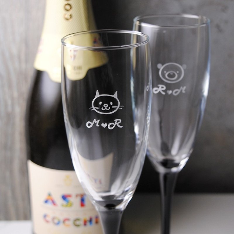 (One pair price) 170cc [When a bear meets a cat x meets love] French black champagne pair glasses Valentine's Day commemorative name customization - Customized Portraits - Glass Black