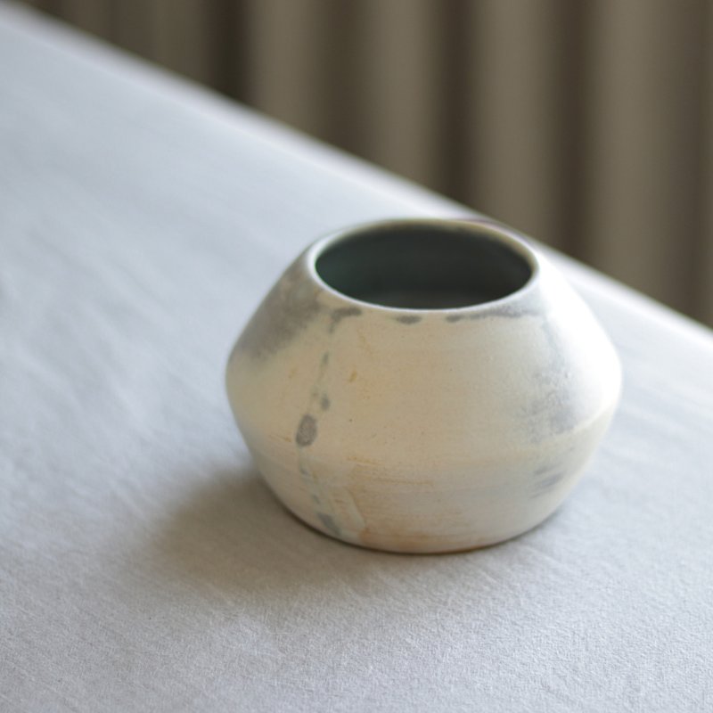 SHIRONEZUMI - Plants - Pottery Silver