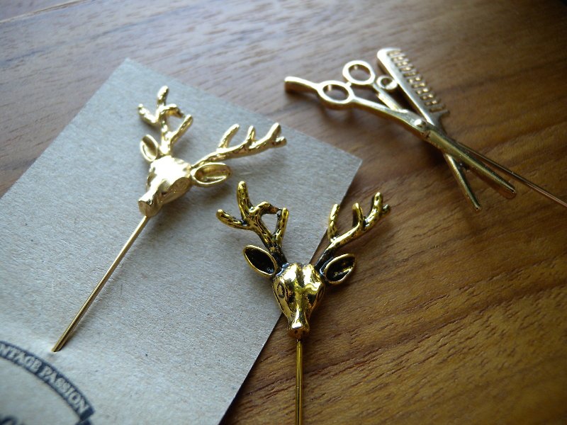 Deer or Scissors&Comb Lapel Pin - 胸針 - 其他金屬 金色