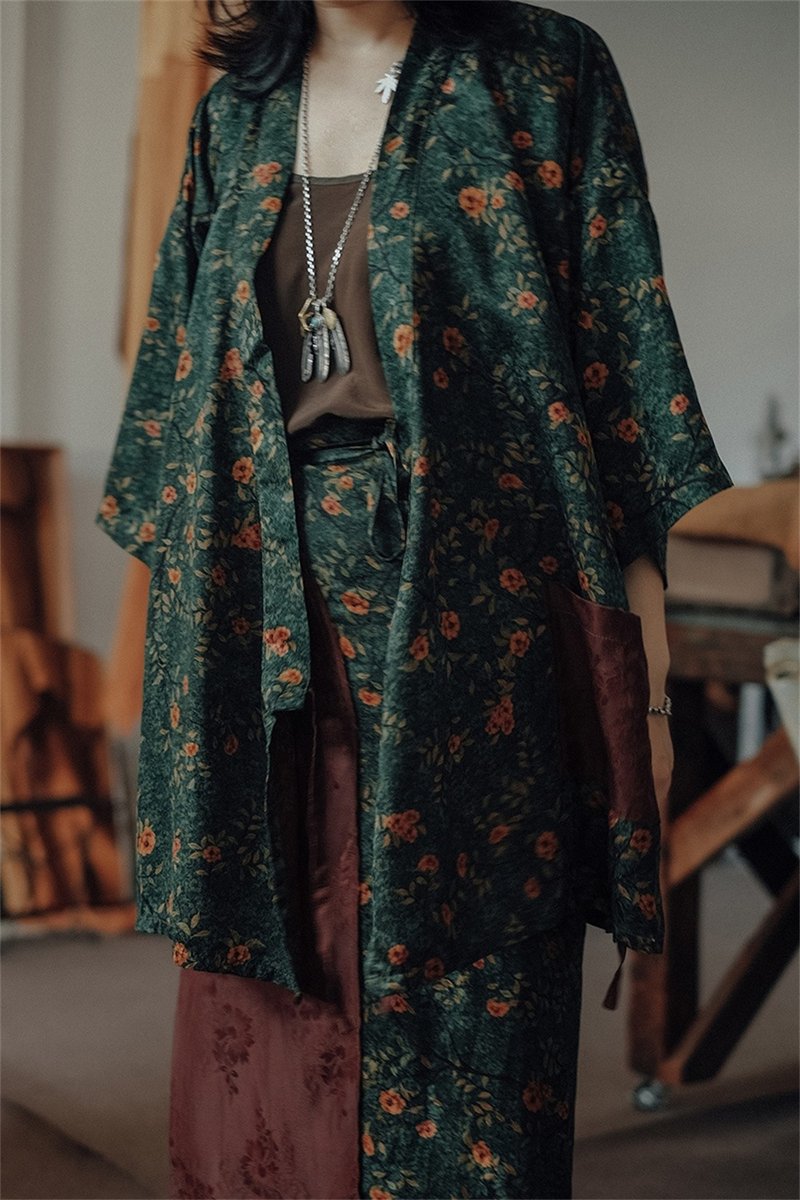 Growing like summer flowers, traditional Japanese plant-dyed mud-dyed Taoist gown, Jinhei jacquard incense cloud yarn - Women's Casual & Functional Jackets - Silk Green