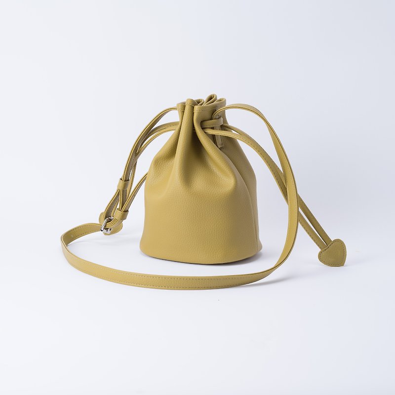 Candy tie beam mouth bucket bag portable shoulder dual-use Wasabi / mustard green