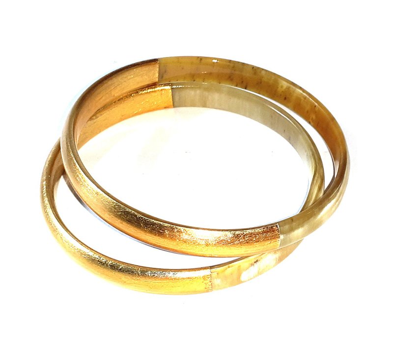 Set 2pcs Exquisite Statement Buffalo Horn Bracelets in Golden Lacquer Color. - สร้อยข้อมือ - วัสดุอีโค สีทอง