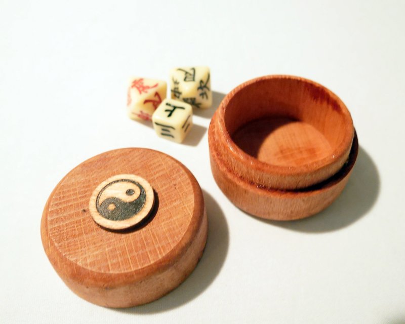 Divination Dice Case - Wood, Bamboo & Paper - Wood Brown