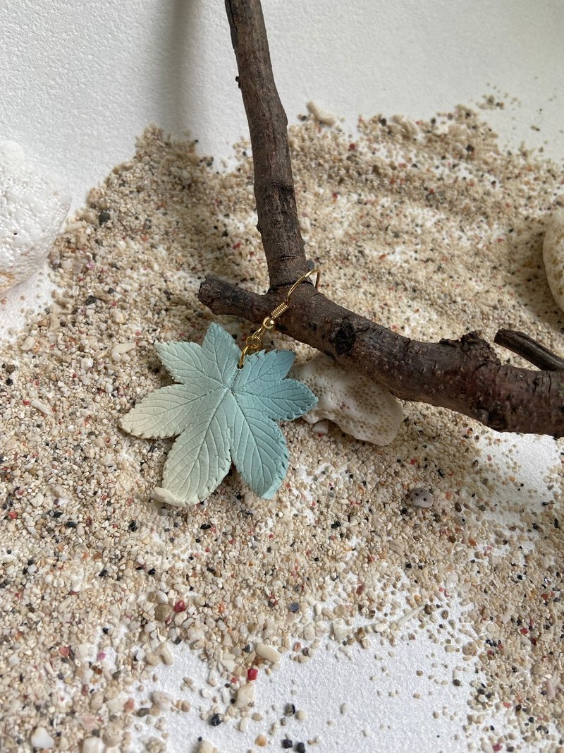 森系 植物軟陶耳環/耳夾 - 耳環/耳夾/耳骨夾 - 其他材質 