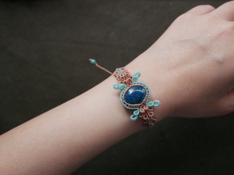 NB34/FW23~Phoenix Stone l Wax thread l hand-woven l bracelet - Bracelets - Semi-Precious Stones Blue