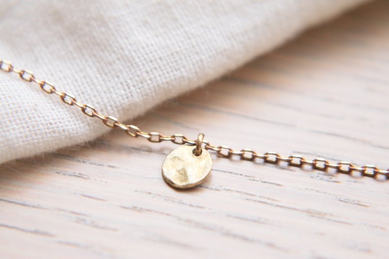 <☞ HAND IN HAND ☜> Brass - metric Necklace (0844) - Necklaces - Other Metals Gold