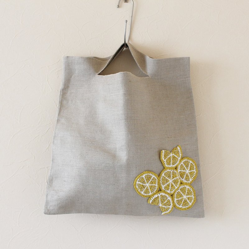 Unisex Big Tote Bag - Lemon - กระเป๋าถือ - ผ้าฝ้าย/ผ้าลินิน สีเหลือง