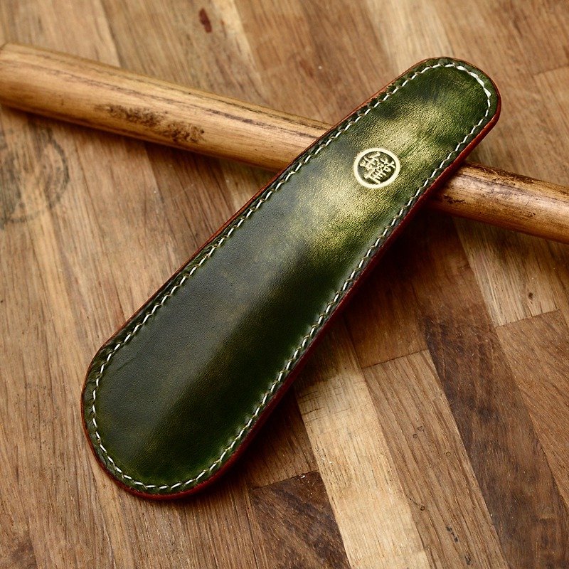Cans handmade handmade custom shoe lifter shoe wearer shoehorn full leather vegetable tanned leather handmade cucumber - อื่นๆ - หนังแท้ สีเขียว