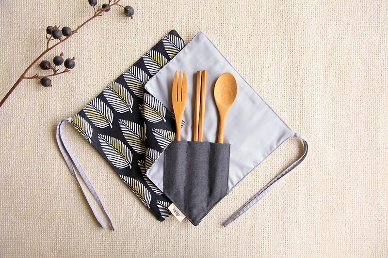 [A corner chopstick set] - Autumn leaves (black) - Cutlery & Flatware - Cotton & Hemp Black