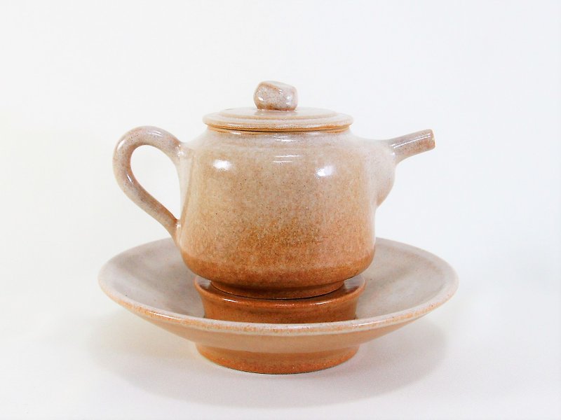 Teapot at dusk - capacity about 340ml - ถ้วย - ดินเผา สีส้ม