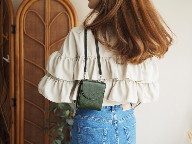 Tart (Green) : Short wallet, Cow leather, Wallet with long strap, Green - กระเป๋าสตางค์ - หนังแท้ สีเขียว