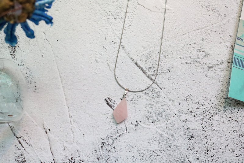 粉色水晶天然石项链气质款吊坠挂饰