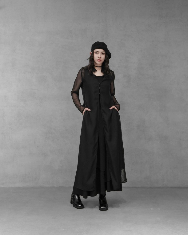 MUKK DESIGN 雪紡蕾絲開衩長版罩衫 - 女上衣/長袖上衣 - 聚酯纖維 黑色
