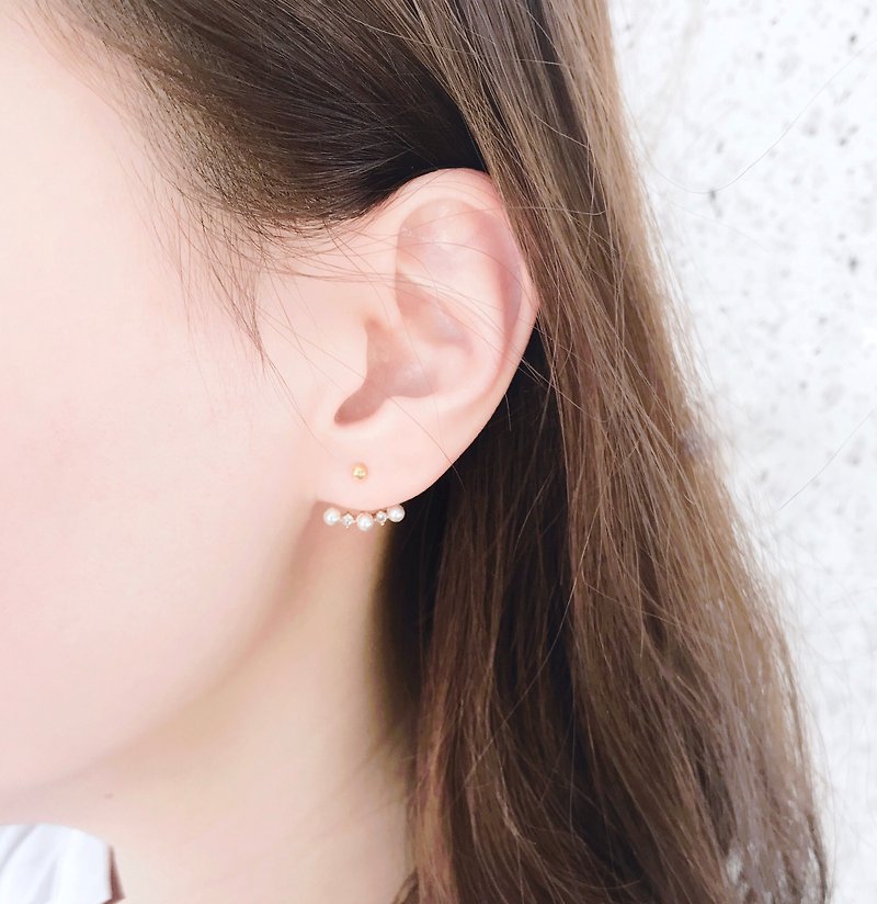 Moon 14K Gold Pearl Earrings Zircon Earrings - Earrings & Clip-ons - Other Metals Gold