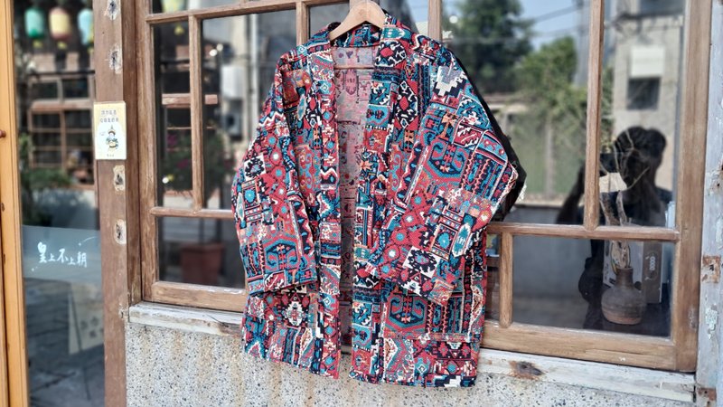 AMIN'S SHINY WORLD 波斯印度圖騰滿版提花 KIMONO厚磅 - 男夾克/外套 - 棉．麻 紅色