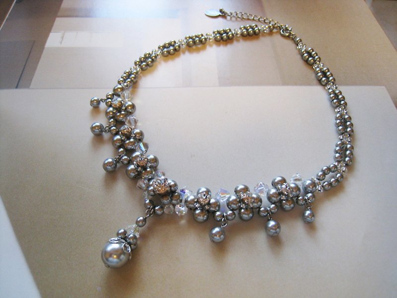 Silky Pearl & Swarovski Crystal Choker / JAG : Gray  Bridal - Necklaces - Pearl Gray