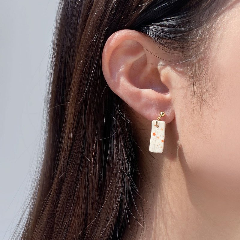 【出清Sale】手工陶瓷耳環 Dot Square earrings - 耳環/耳夾/耳骨夾 - 瓷 白色