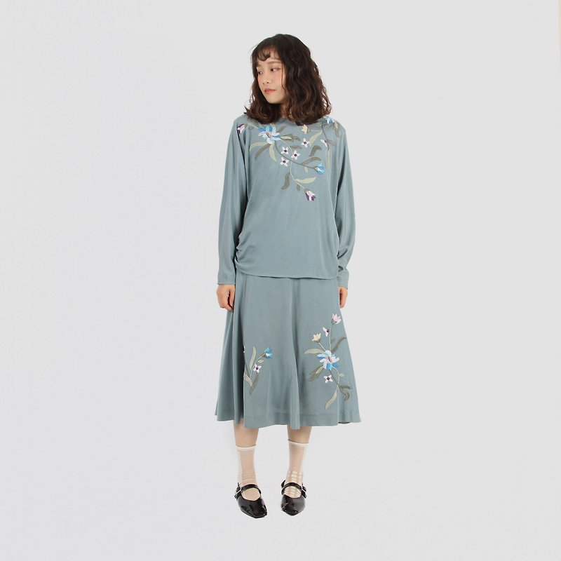 [Egg plant vintage] Early spring tender rattan cloth embroidered skirt-style vintage suit - One Piece Dresses - Polyester 