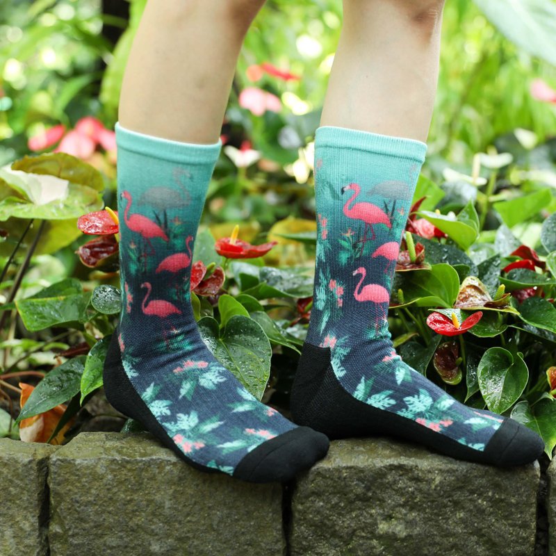 Xiaochuang socks] African animals-flamingos/sports socks/savanna/animals/nature/wild beauty - Socks - Eco-Friendly Materials Pink