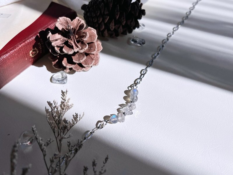 Crystal necklace - สร้อยคอ - คริสตัล หลากหลายสี