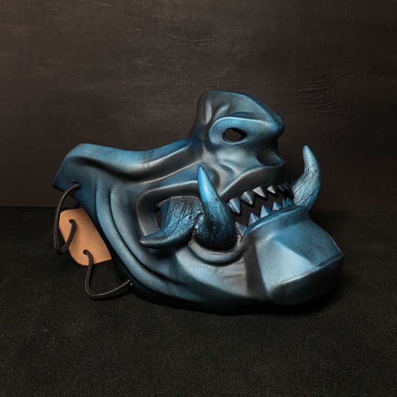 Oni Half mask: Blue Metallic, Samurai Mempo Mask, Japanese Mask, Demon cosplay - 口罩/口罩收納套 - 樹脂 藍色