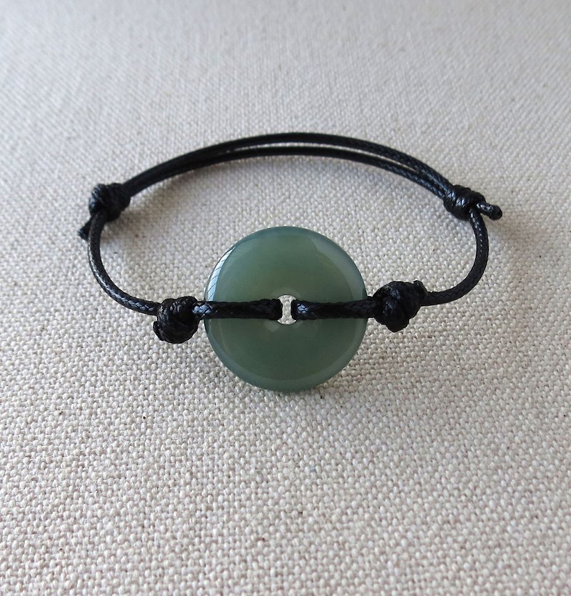 The birth year [safety ‧ wish] 糯 ice safe buckle jade Korean wax line bracelet * evil spirits, body protection - Bracelets - Gemstone Green