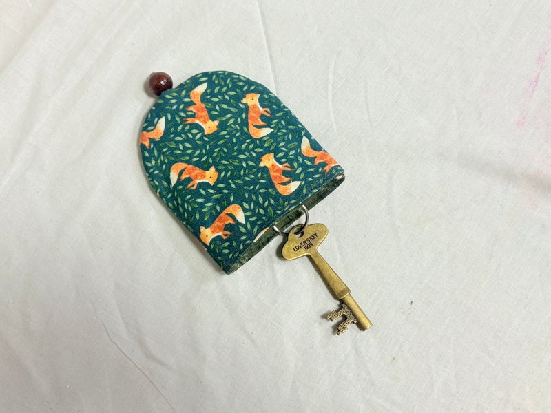 森林小狐狸鑰匙包 - 鑰匙圈/鑰匙包 - 棉．麻 綠色