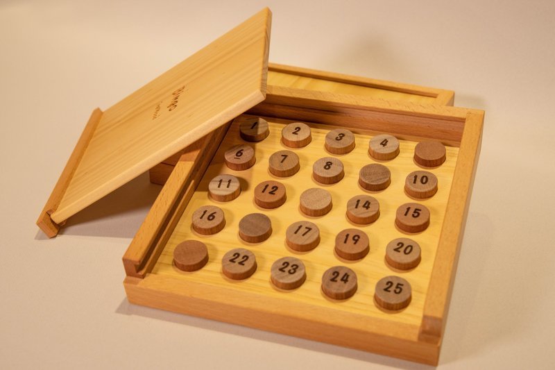 [It must be wooden] Fun bingo box (2 boxes of 25 numbers) - บอร์ดเกม - ไม้ 