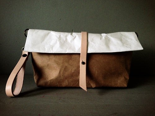 Bellta Studio 斜背包 Crossbody Roll Bag : Tyvek and Kraft paper bag long strap