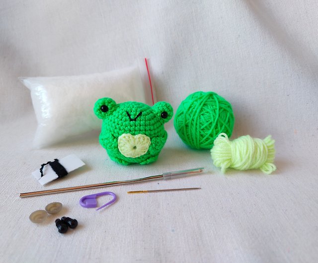 DIY crochet kit beginner, crochet frog, amigurumi frog - Shop ToysByKrOks  Knitting, Embroidery, Felted Wool & Sewing - Pinkoi