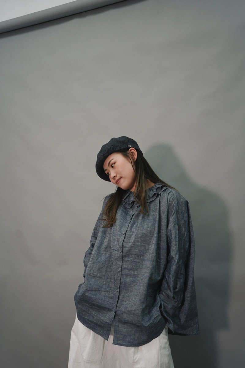 Ruffle collar top -牛仔色 - 女上衣/長袖上衣 - 棉．麻 藍色